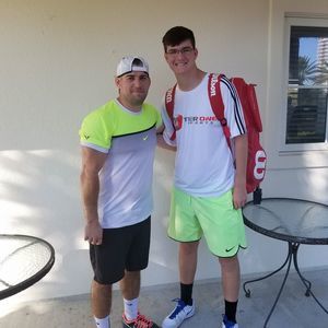 Meet your Posher, Zach